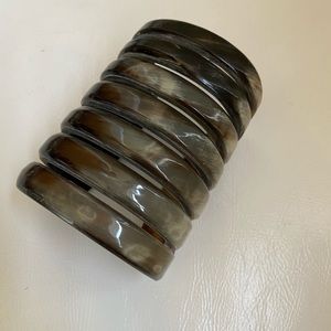 Horn bracelet made in Peru. Narrow wrist